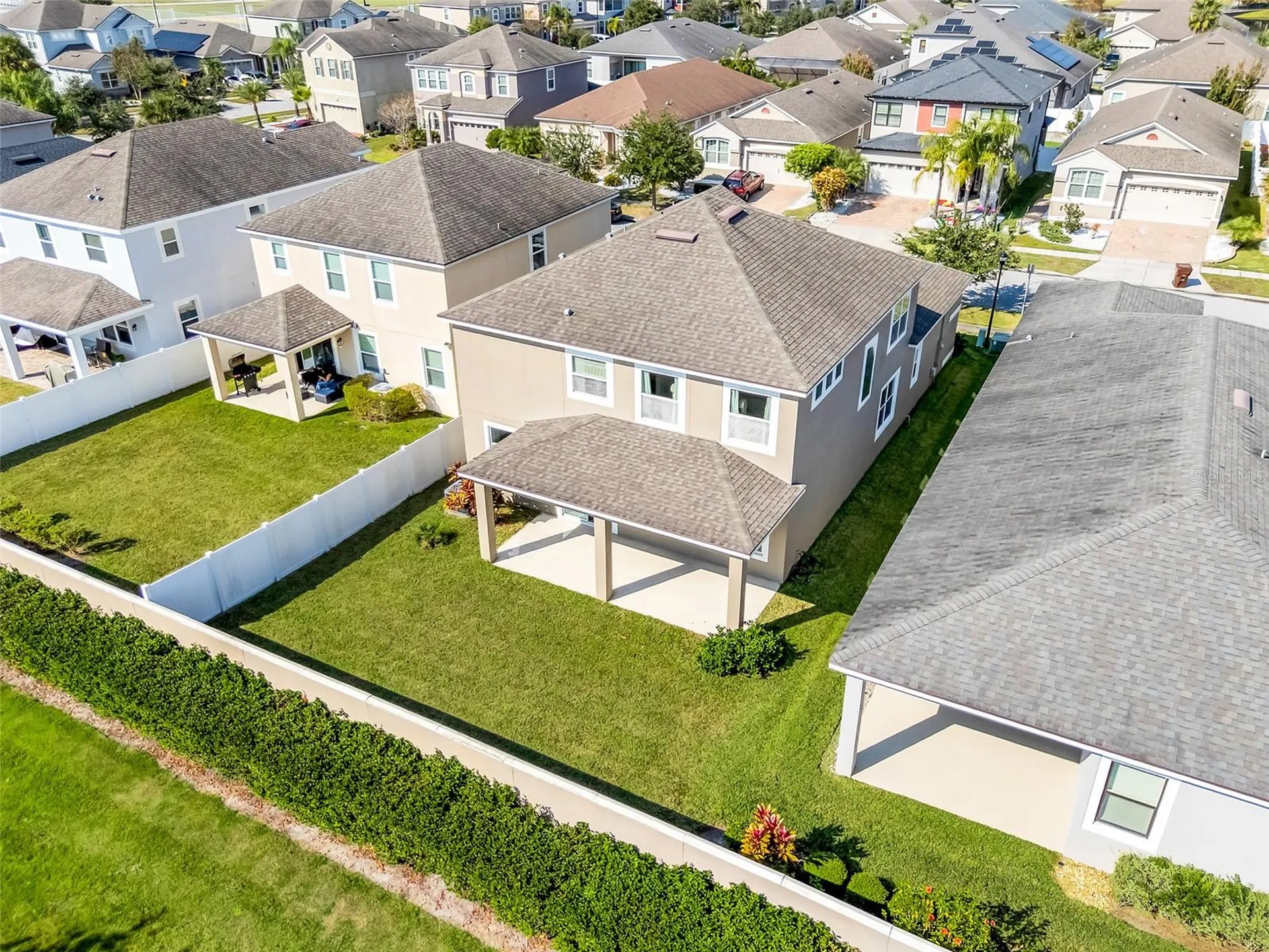 2516 Nouveau Way Kissimmee FL 34741