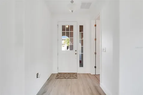 2516 Nouveau Way Kissimmee FL 34741
