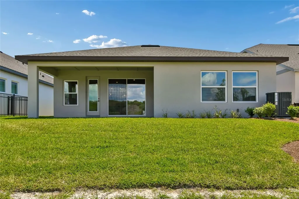 5729 Leaflet Trail Mount Dora FL 32757