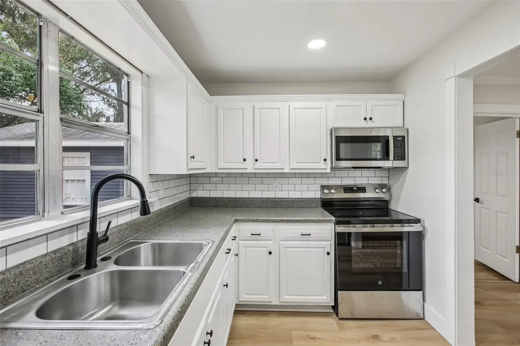 5808 N 17th Street Tampa FL 33610