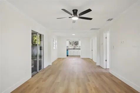 5808 N 17th Street Tampa FL 33610