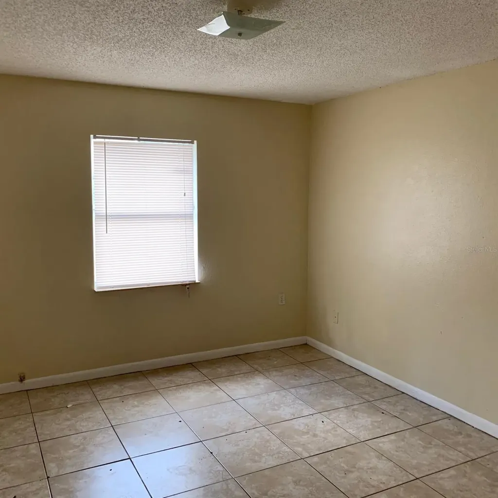 518 Pinewood Avenue Lakeland FL 33815