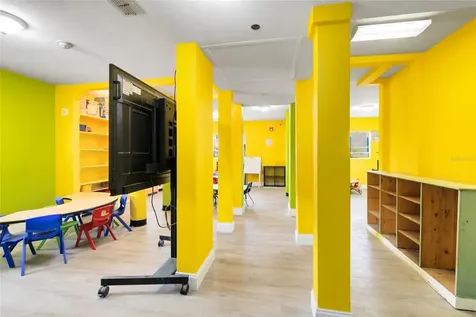 4607 N Pine Hills Road Orlando FL 32808