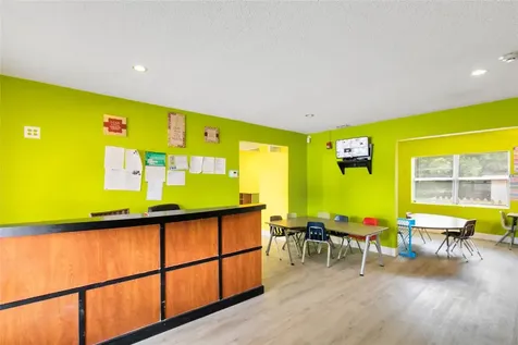 4607 N Pine Hills Road Orlando FL 32808