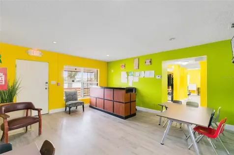 4607 N Pine Hills Road Orlando FL 32808