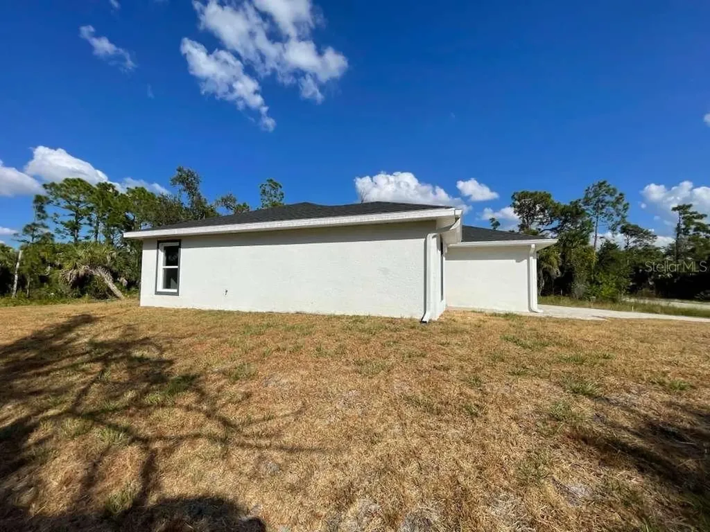 17512 Poston Avenue Port Charlotte FL 33948