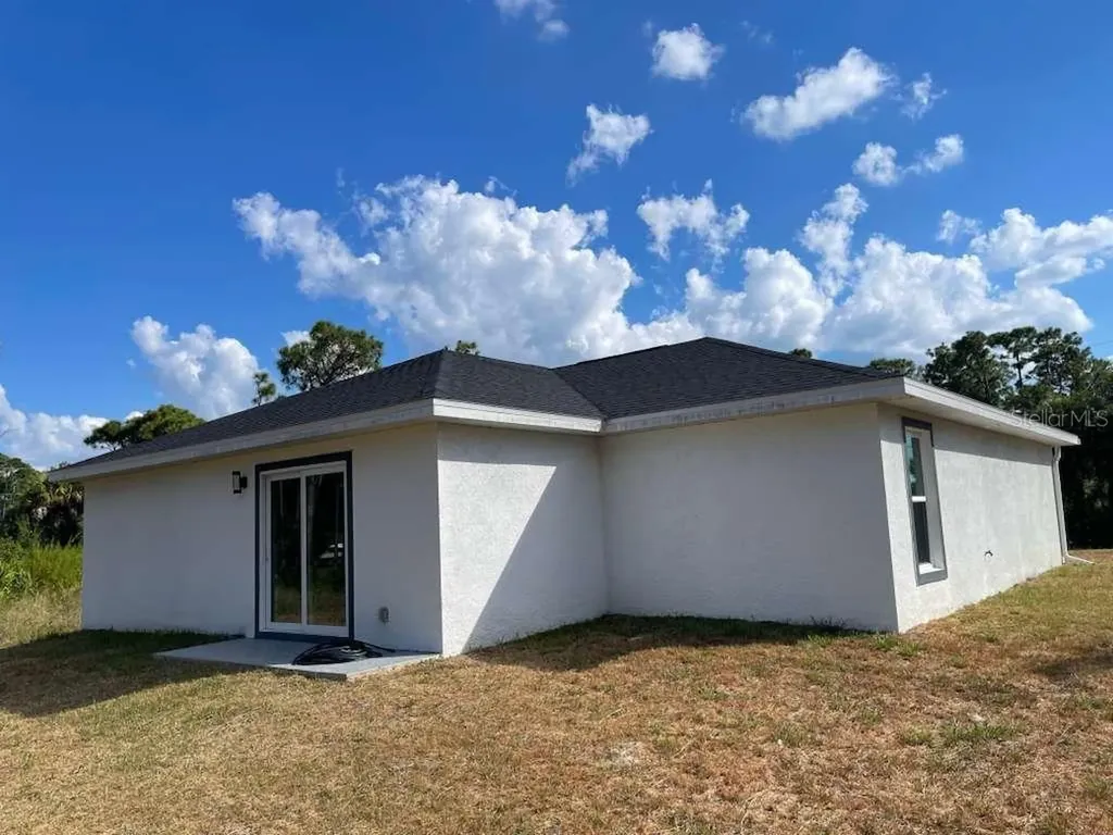 17512 Poston Avenue Port Charlotte FL 33948