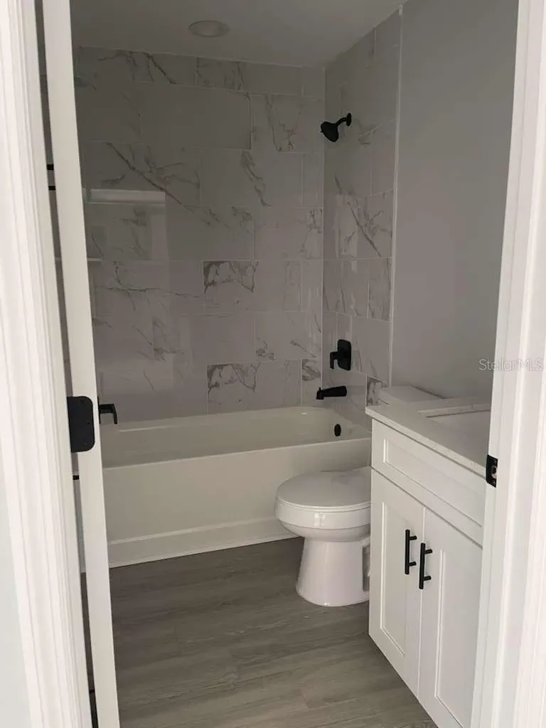 17512 Poston Avenue Port Charlotte FL 33948