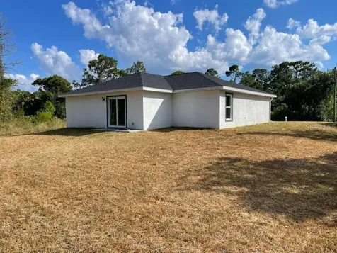 17512 Poston Avenue Port Charlotte FL 33948