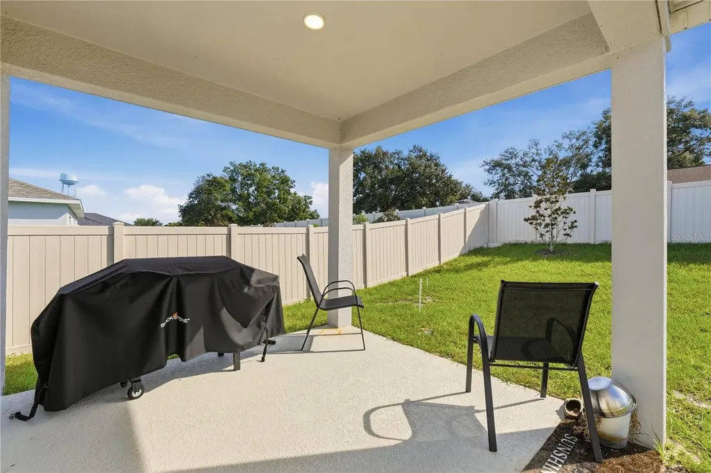 1459 Geranium Drive Mascotte FL 34753