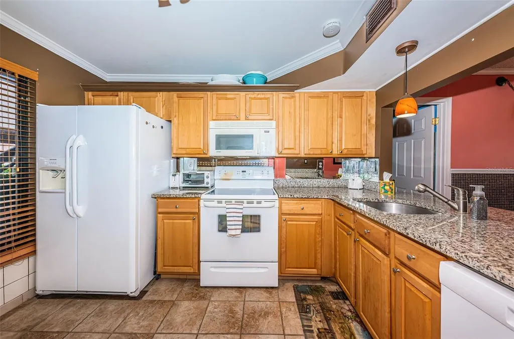 6269 Palma Del Mar Boulevard S St Petersburg FL 33715