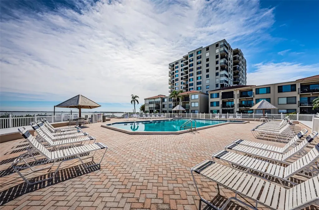 6269 Palma Del Mar Boulevard S St Petersburg FL 33715