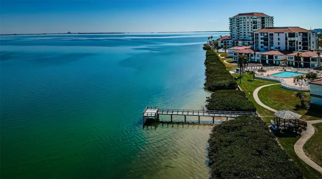 6269 Palma Del Mar Boulevard S St Petersburg FL 33715