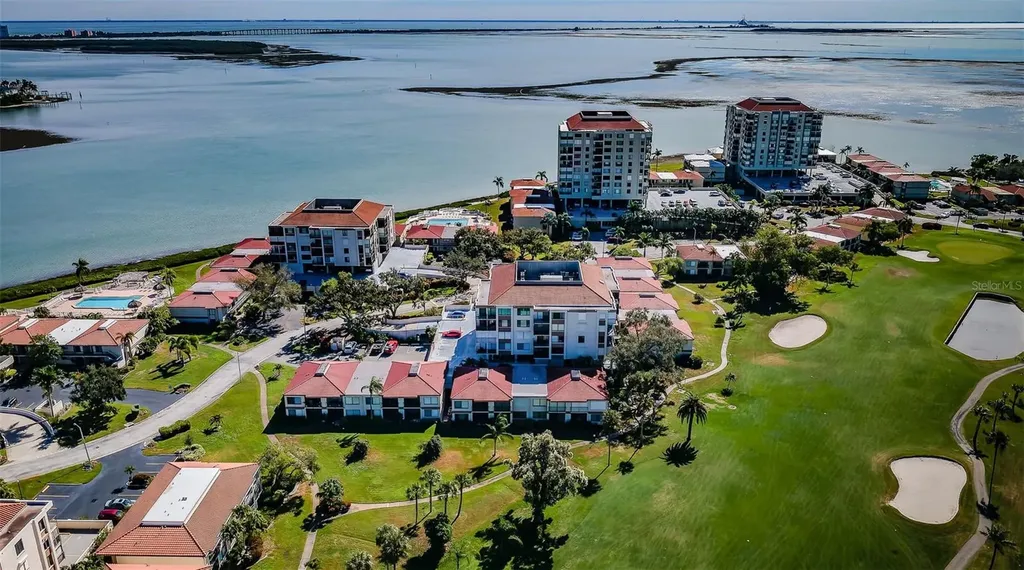 6269 Palma Del Mar Boulevard S St Petersburg FL 33715