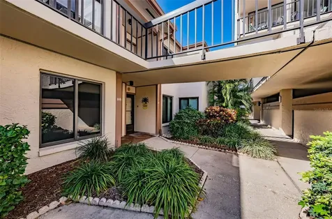 6269 Palma Del Mar Boulevard S St Petersburg FL 33715