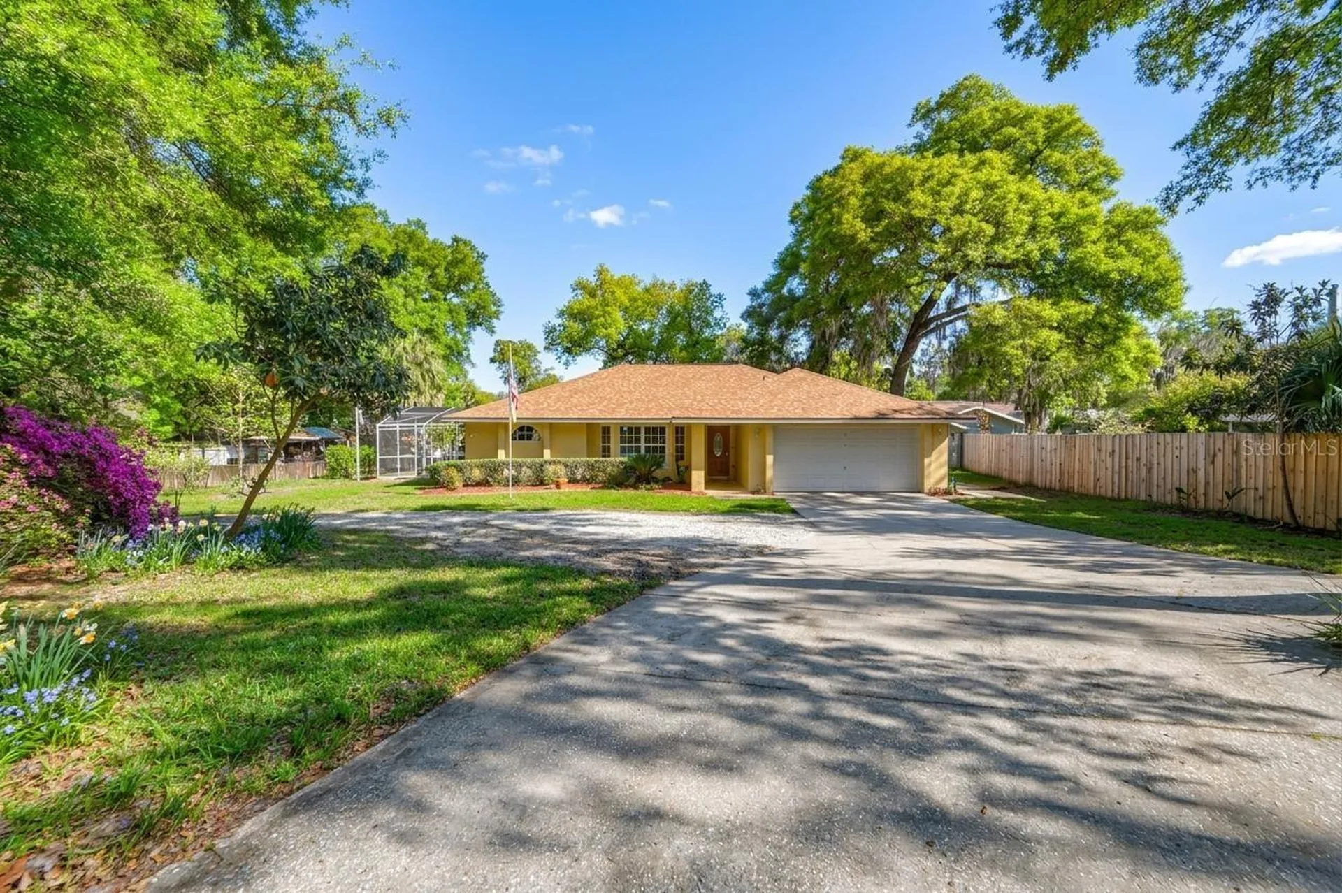 1559 W Euclid Avenue Deland FL 32720