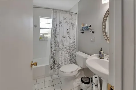 1559 W Euclid Avenue Deland FL 32720