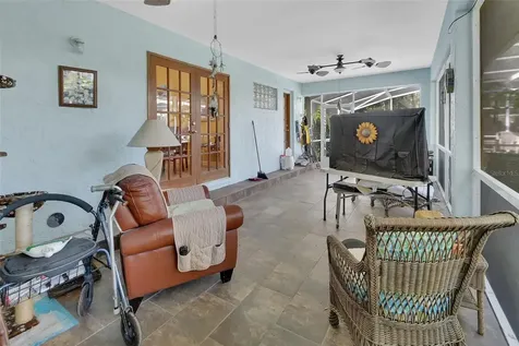 1559 W Euclid Avenue Deland FL 32720