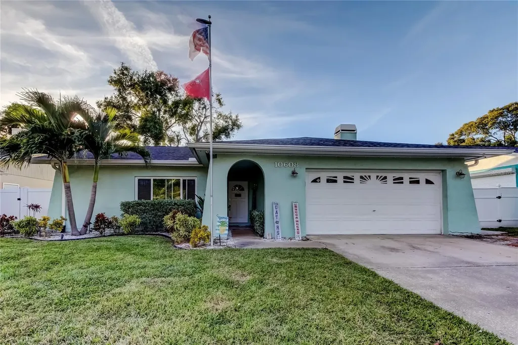 10608 Oakhaven Drive Pinellas Park FL 33782