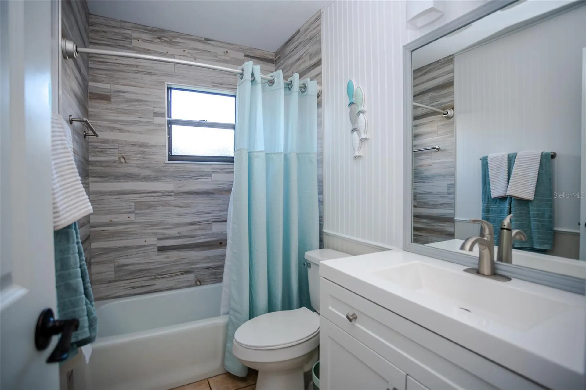 2719 Forest Knoll Drive Sarasota FL 34232