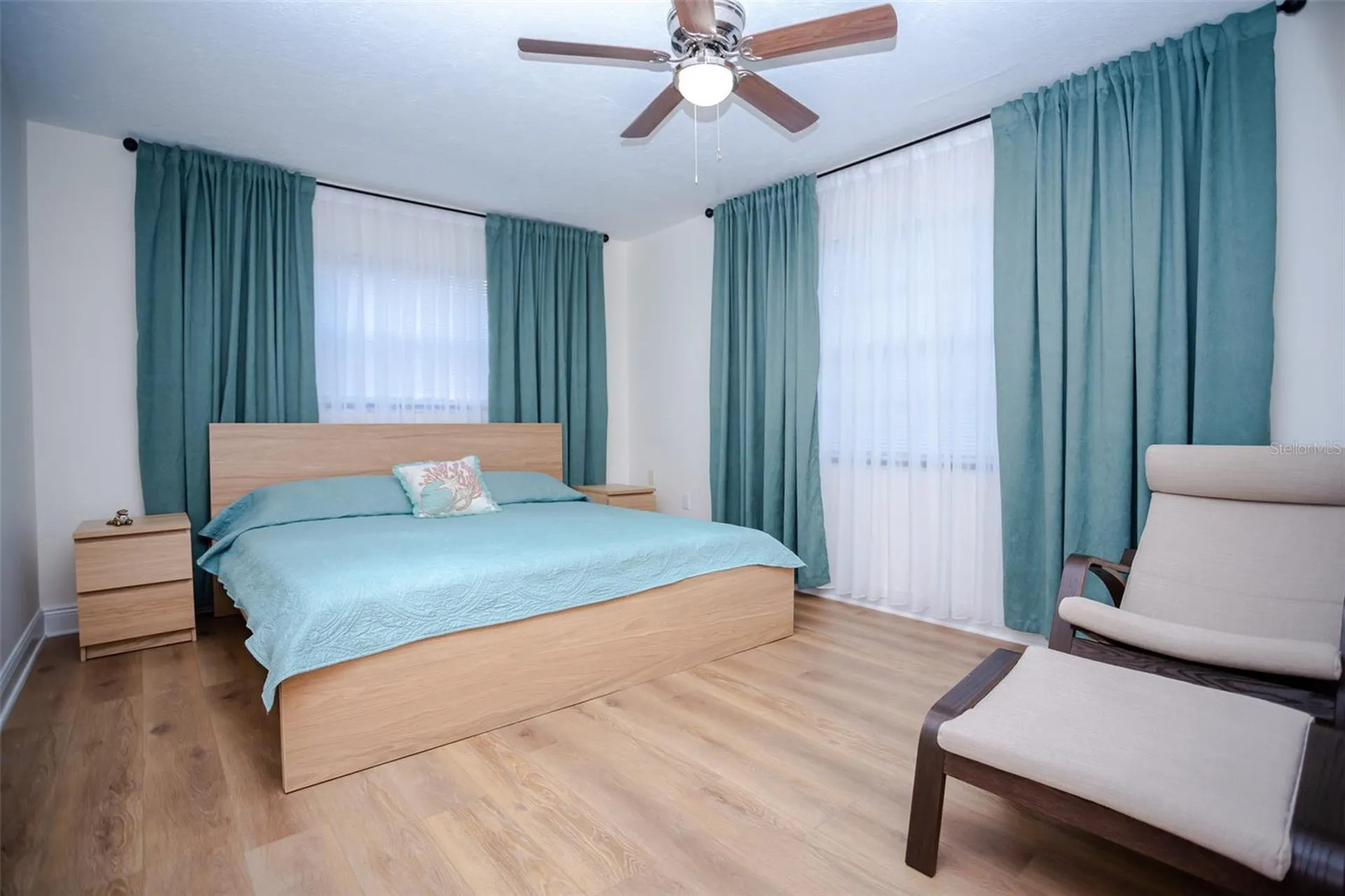 2719 Forest Knoll Drive Sarasota FL 34232