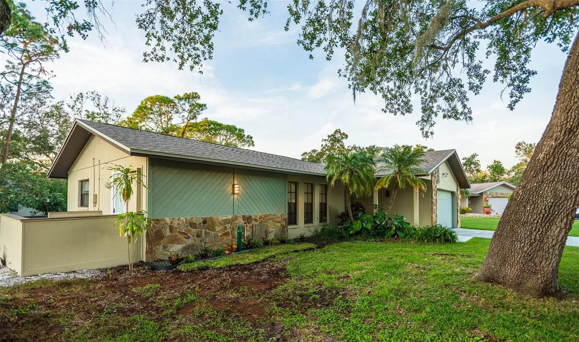 2719 Forest Knoll Drive Sarasota FL 34232