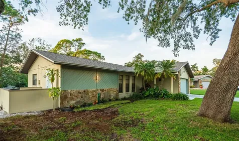2719 Forest Knoll Drive Sarasota FL 34232