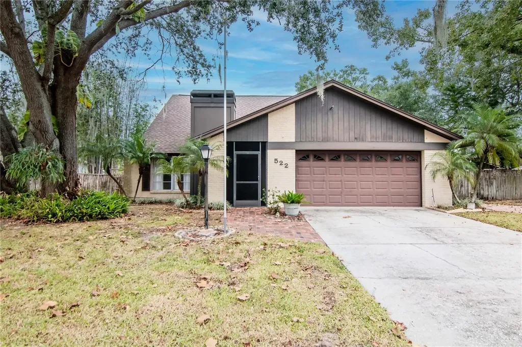 522 Hilldale Road Brandon FL 33510