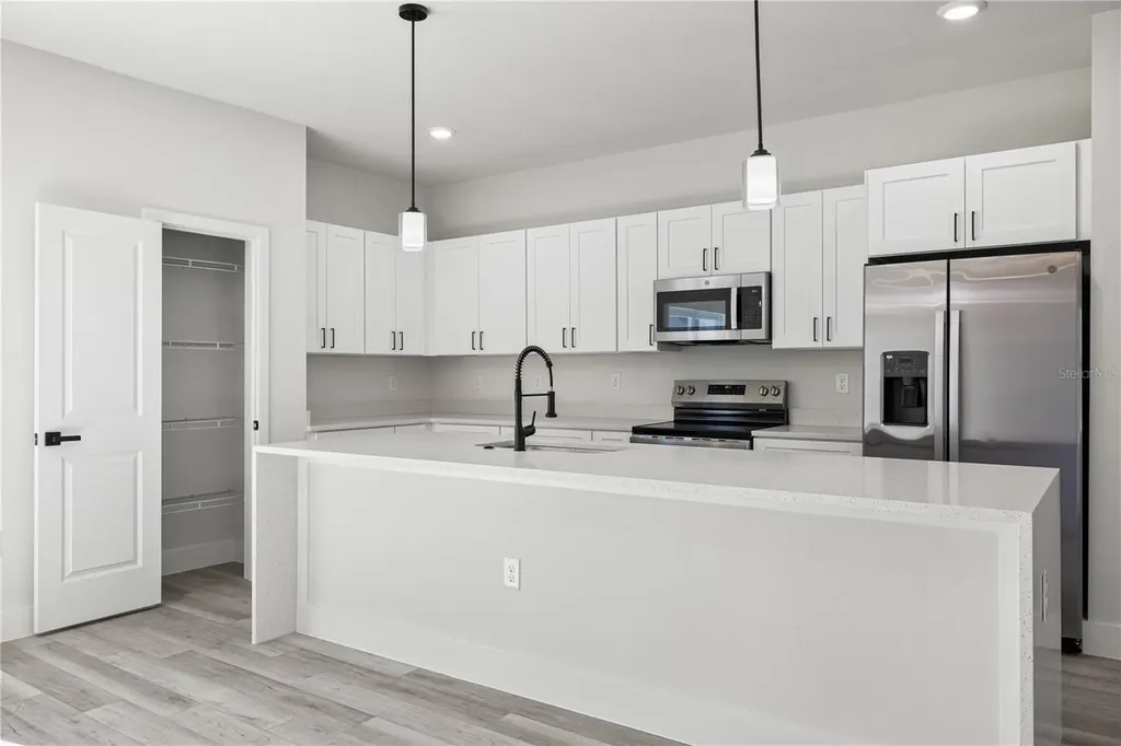 8292 N Pitcairn Way Citrus Springs FL 34434
