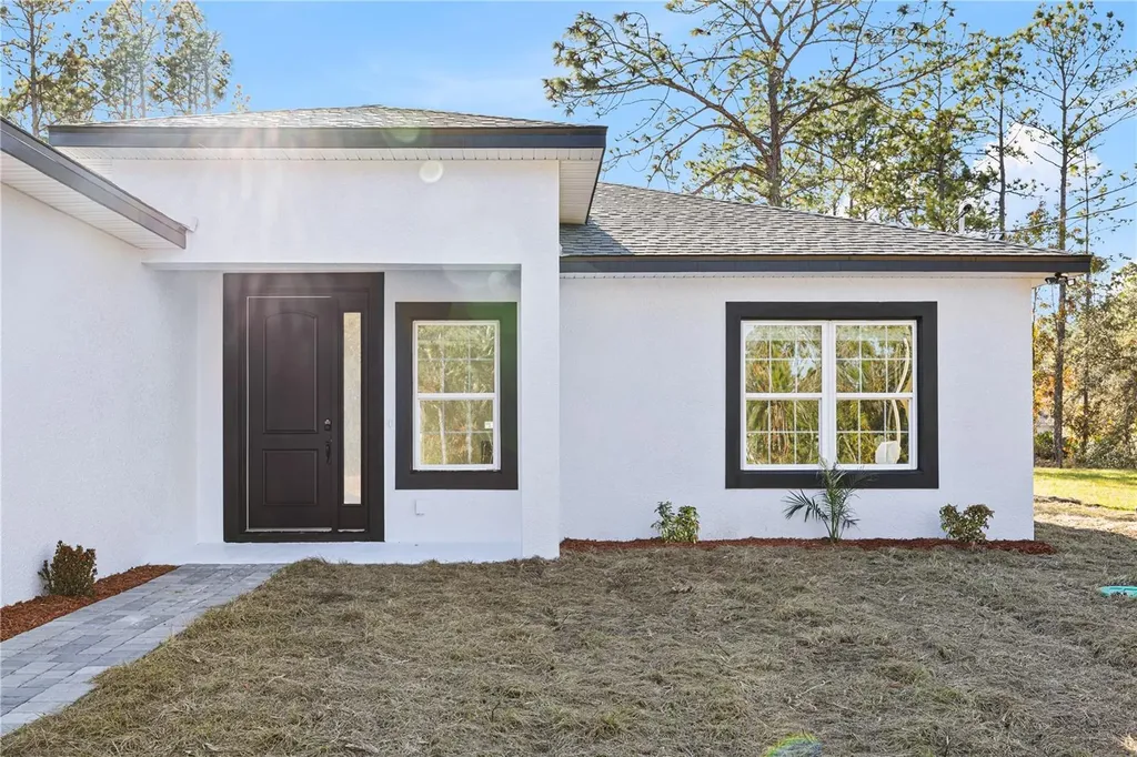 8292 N Pitcairn Way Citrus Springs FL 34434
