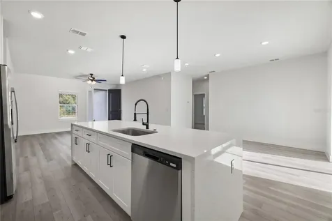 8292 N Pitcairn Way Citrus Springs FL 34434