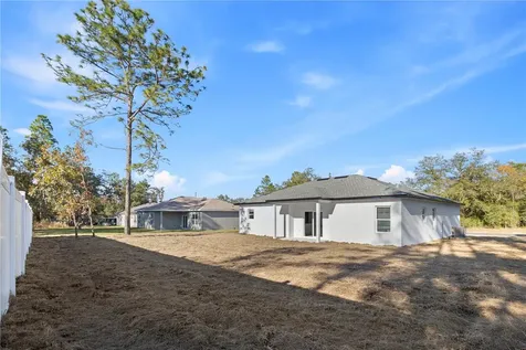 8292 N Pitcairn Way Citrus Springs FL 34434