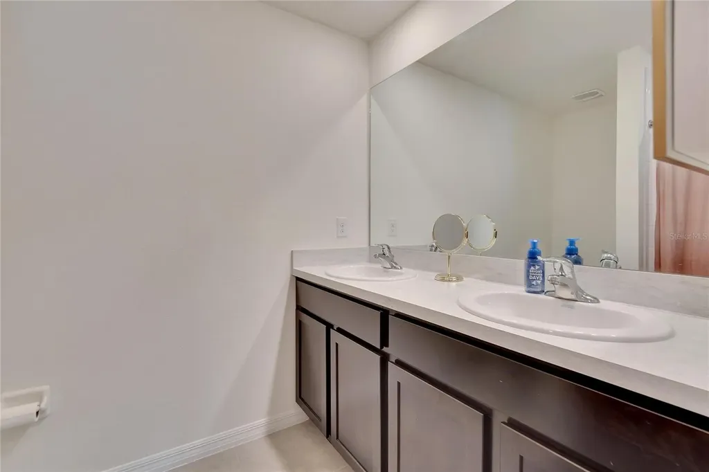 5547 Logan Cave Avenue Wimauma FL 33598