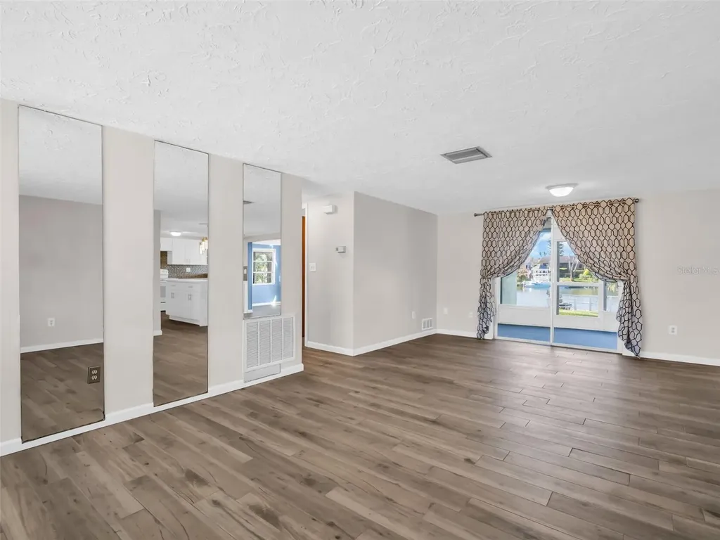 3814 Sunray Drive Holiday FL 34691