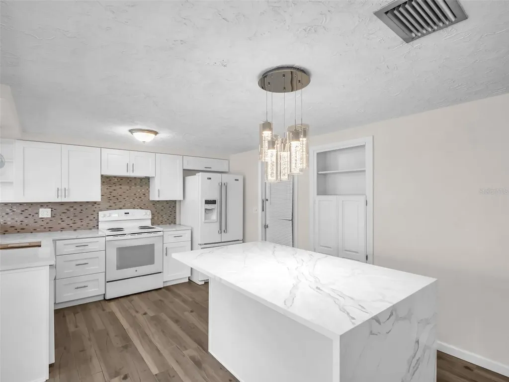 3814 Sunray Drive Holiday FL 34691