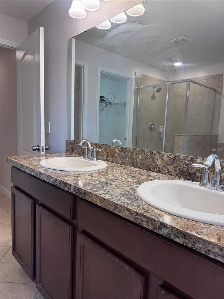 3012 Salford Street Orlando FL 32824