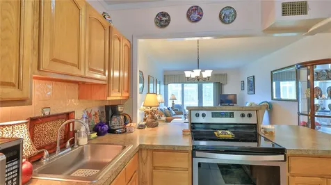 717 S Beach Street Daytona Beach FL 32114