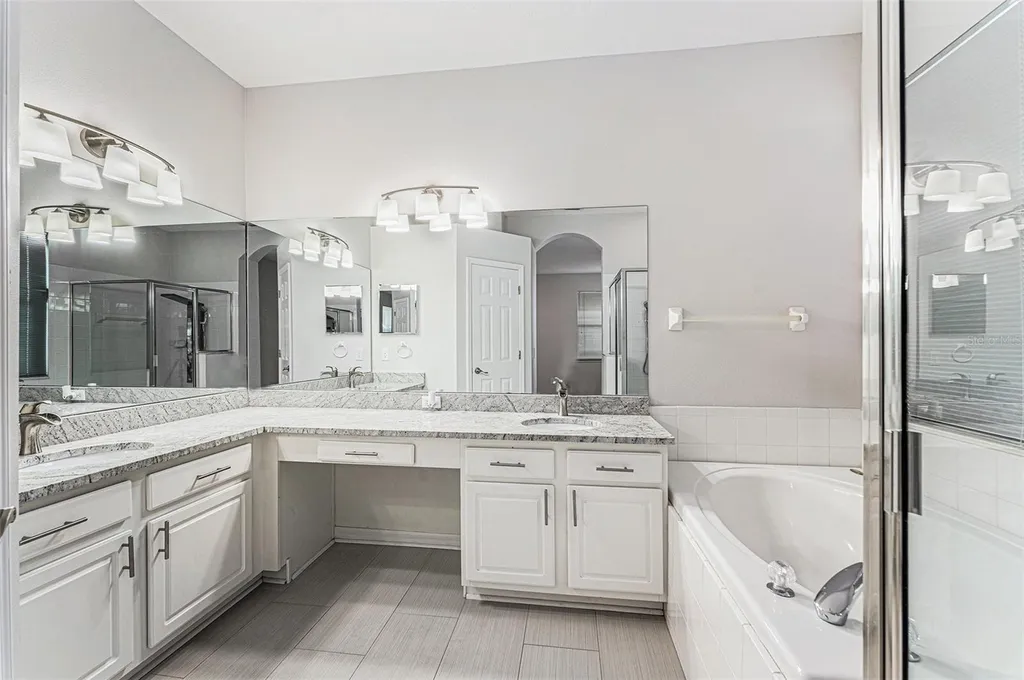 3316 Stonebridge Trail Valrico FL 33596