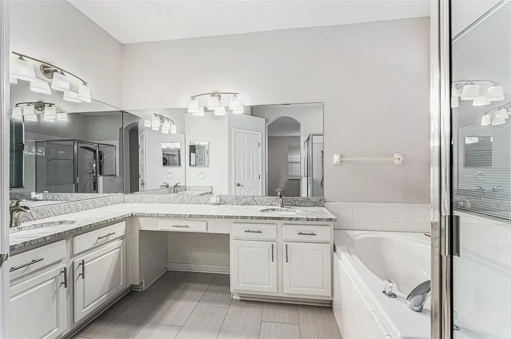 3316 Stonebridge Trail Valrico FL 33596