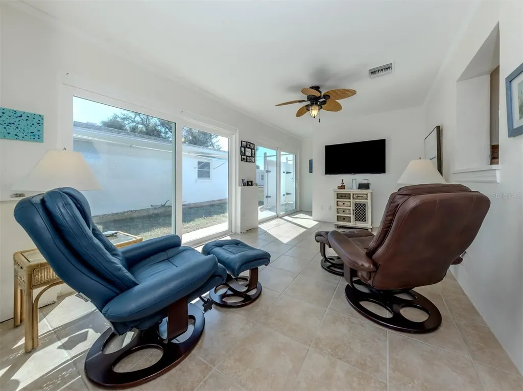 1977 Beach Road Englewood FL 34223