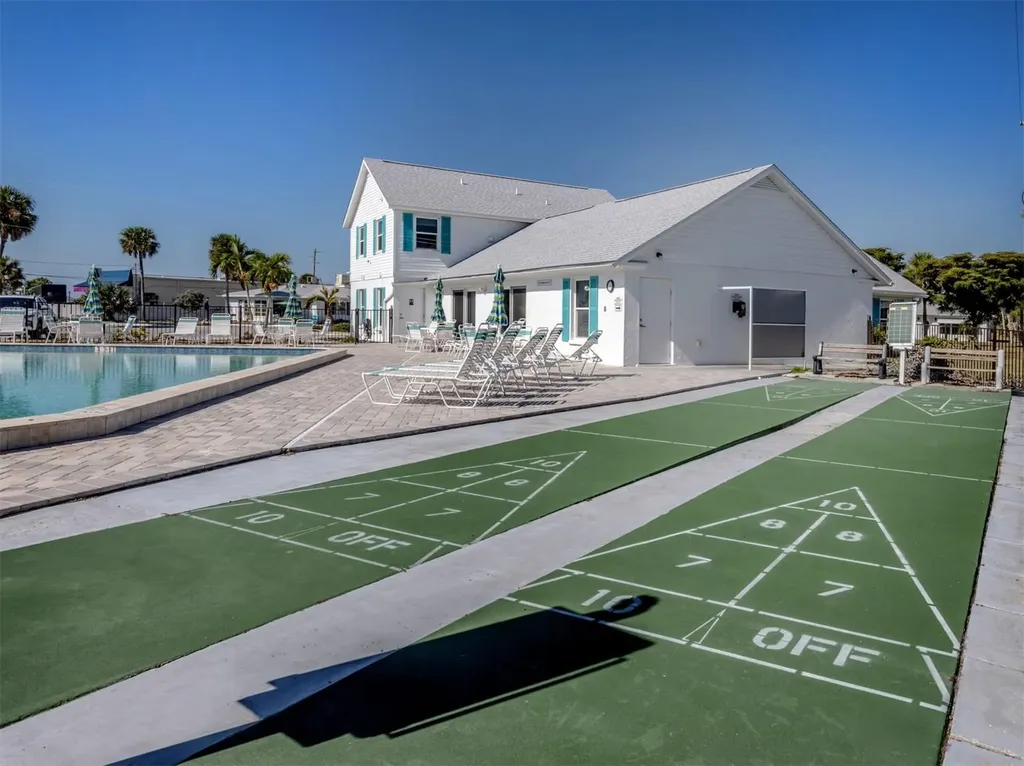 1977 Beach Road Englewood FL 34223