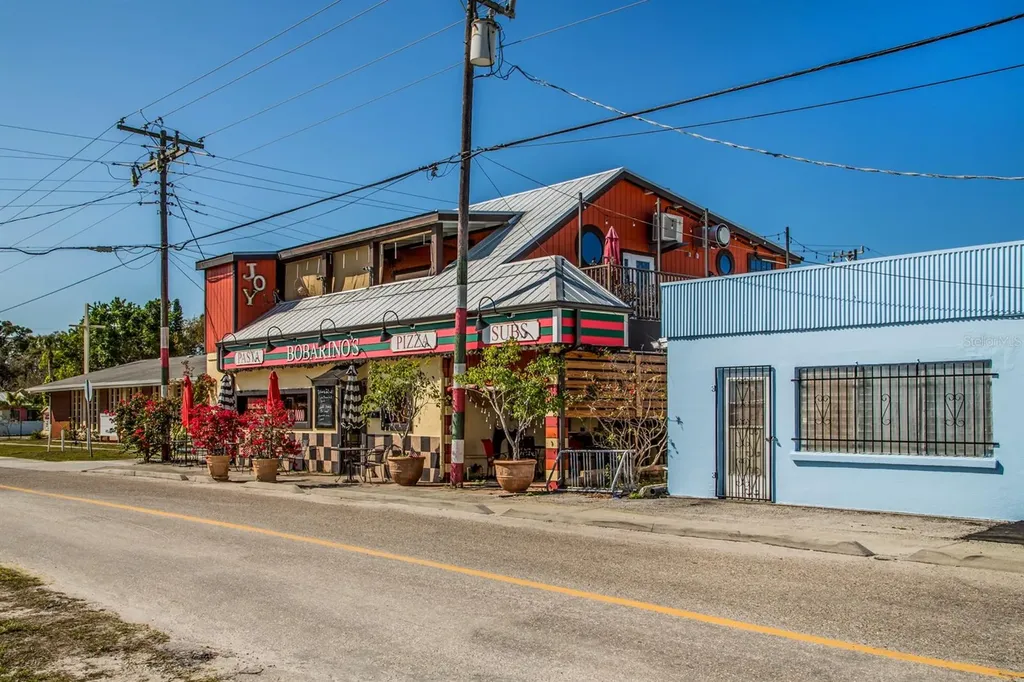 1977 Beach Road Englewood FL 34223