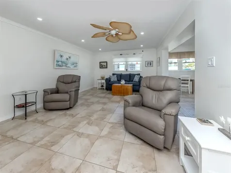 1977 Beach Road Englewood FL 34223