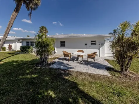 1977 Beach Road Englewood FL 34223