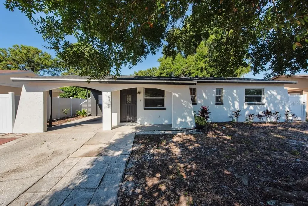6303 S Lansdale Circle Tampa FL 33616