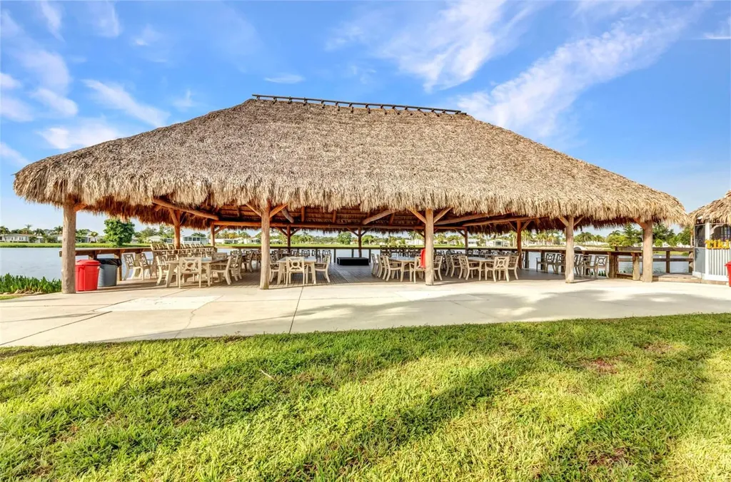 2100 Kings Highway Port Charlotte FL 33980