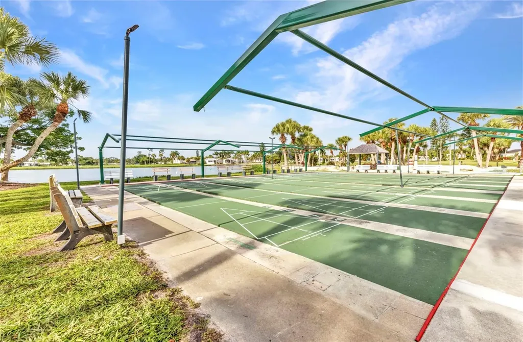 2100 Kings Highway Port Charlotte FL 33980