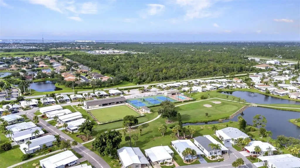 2100 Kings Highway Port Charlotte FL 33980