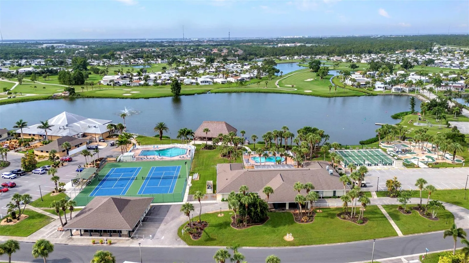 2100 Kings Highway Port Charlotte FL 33980