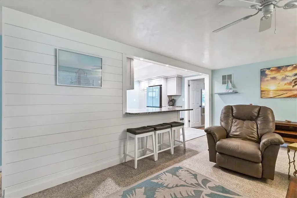 1686 Chapline Lane Sarasota FL 34231
